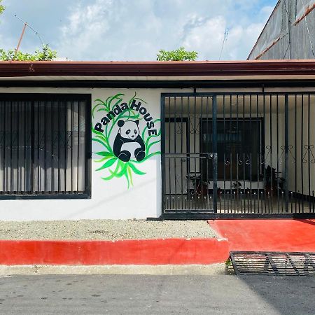 奎波斯城Panda House别墅 外观 照片